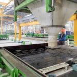 Concretet casting on circulating precast wall production line