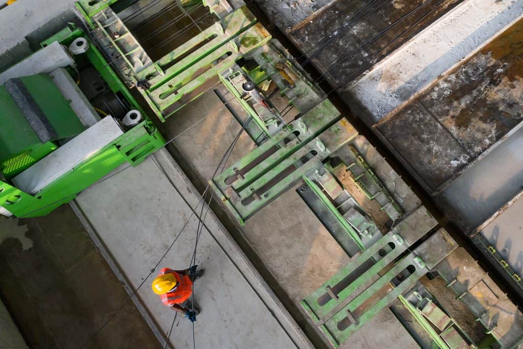 Stressing abutment E9, bird-eye view