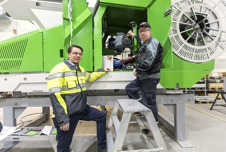 Jani Eilola (pictured left) with Mechanic Timo Mäenpää