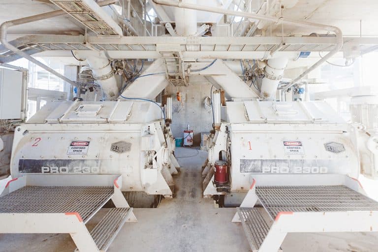 Elematic twin-shaft mixers in a batching and mixing plant at Hanwha precast concrete plant, Iraq