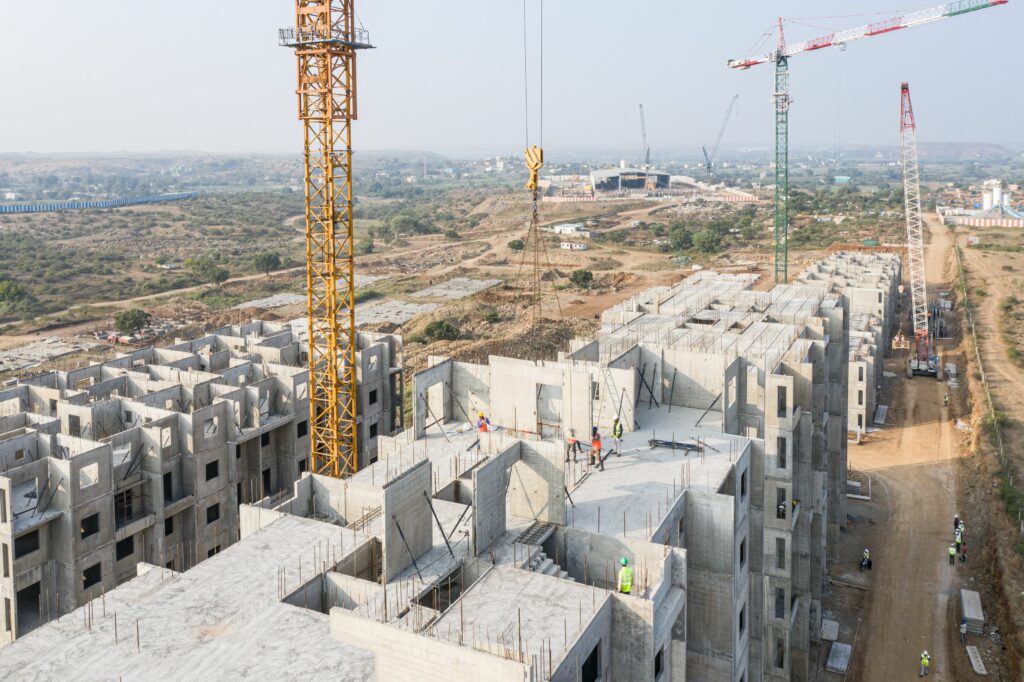 Precast concrete building project: Affordable housing for Maharashtra Police in seismic zone IV in Pune, India