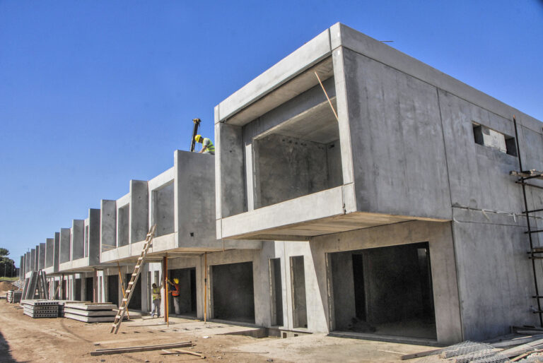 OCSA precast construction site in Buenos Aires, Argentina.