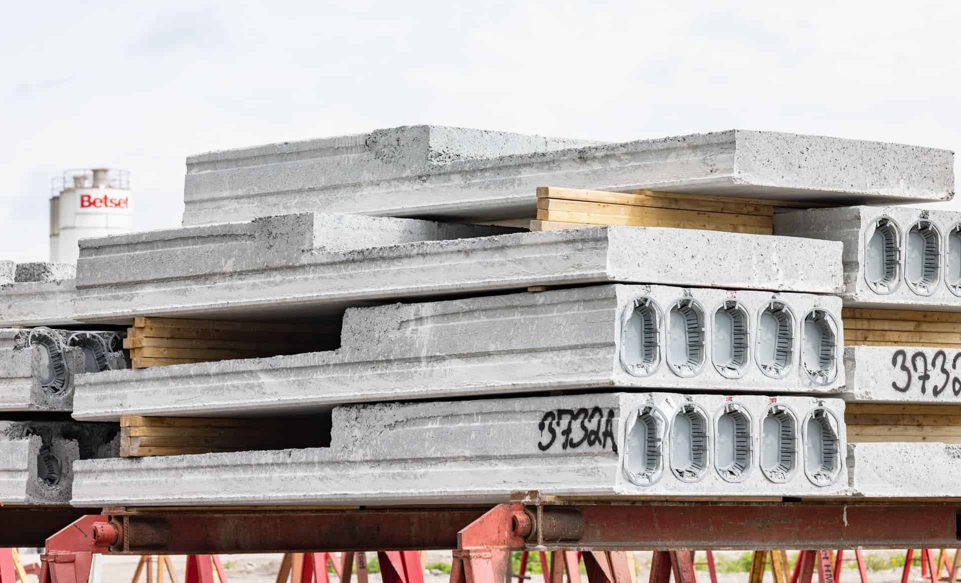 Recessed bathroom slabs ready from the factory Elematic