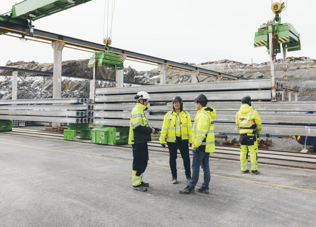 Elematic team together with customer's team.